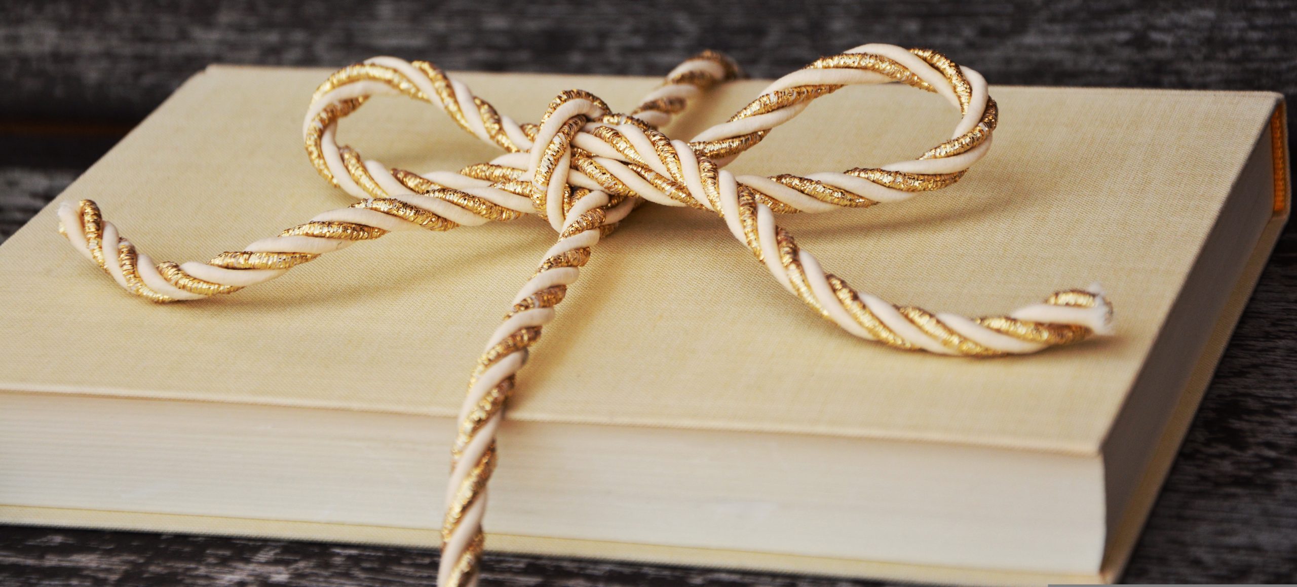 Offrir la prestation d’un biographe : la bonne idée cadeau pour l’anniversaire d’un proche